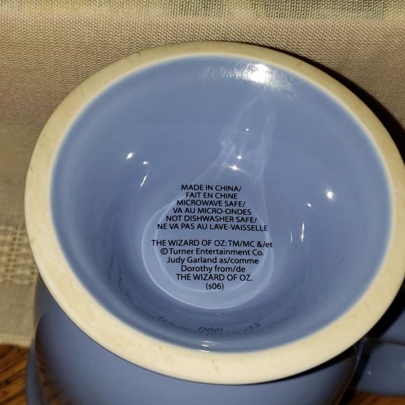 Vintage WIZARD OF OZ Pedestal Mug - Picture 9 of 9